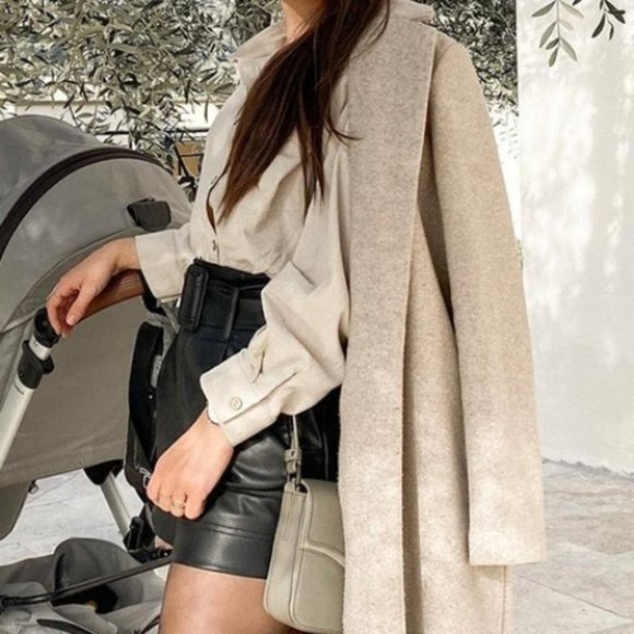 Minimalist Button Down Longline Khaki - Picture 5 of 12